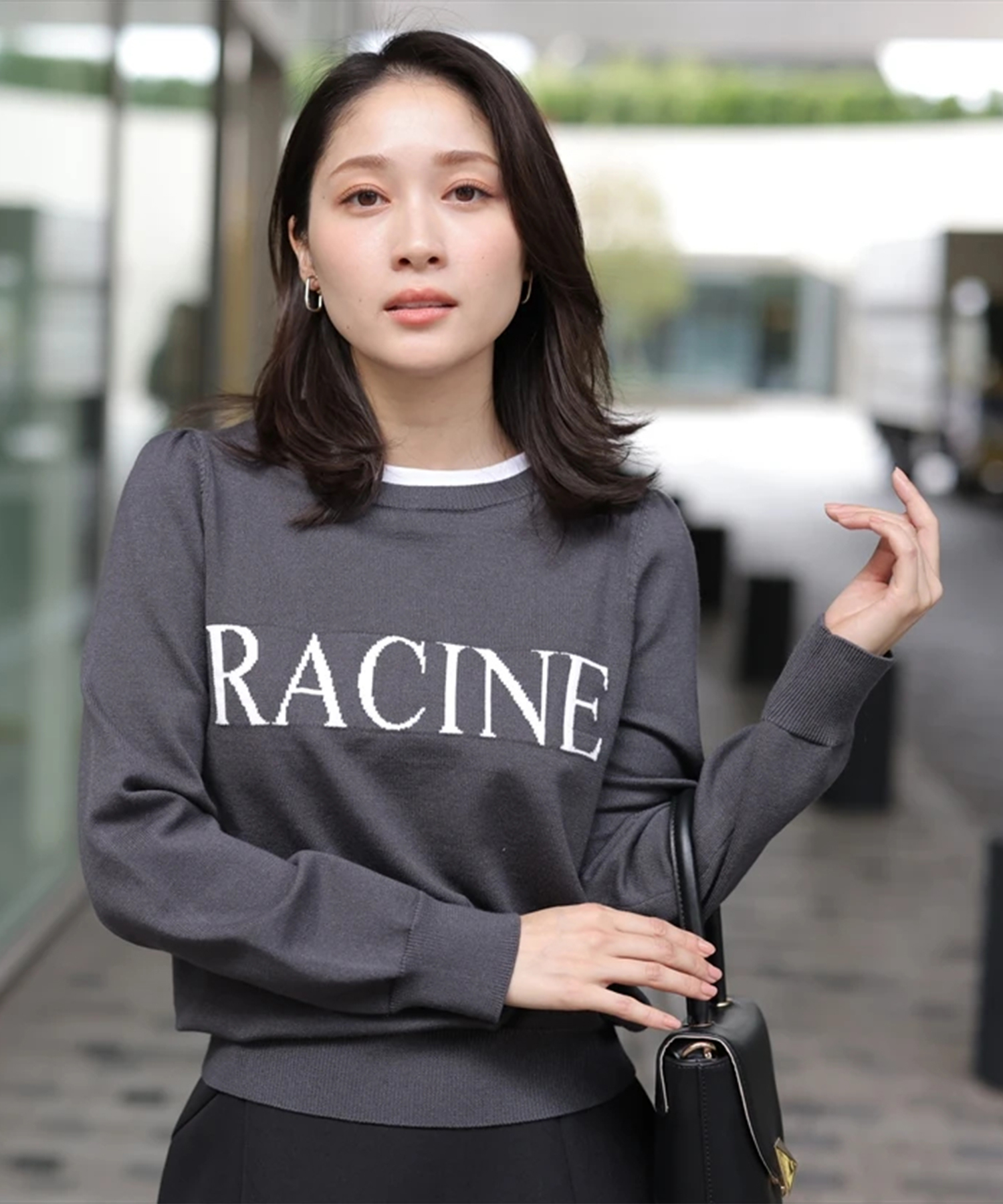 美品 アプワイザーリッシェ レイヤード風ロゴニット Apuweiser-riche（アプワイザーリッシェ）の「レイヤード風