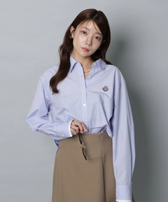 Apuweiser-riche(アプワイザー・リッシェ) |エンブレム刺繍シャツブラウス