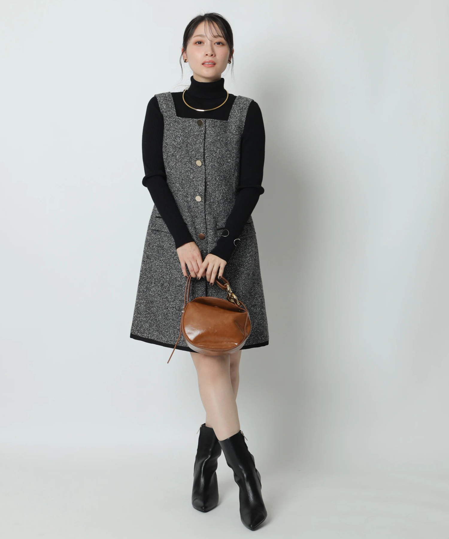 【新品未使用タグ付き】Apuweiser-richeスクエアネックミニジャンスカ 01_001.jpg