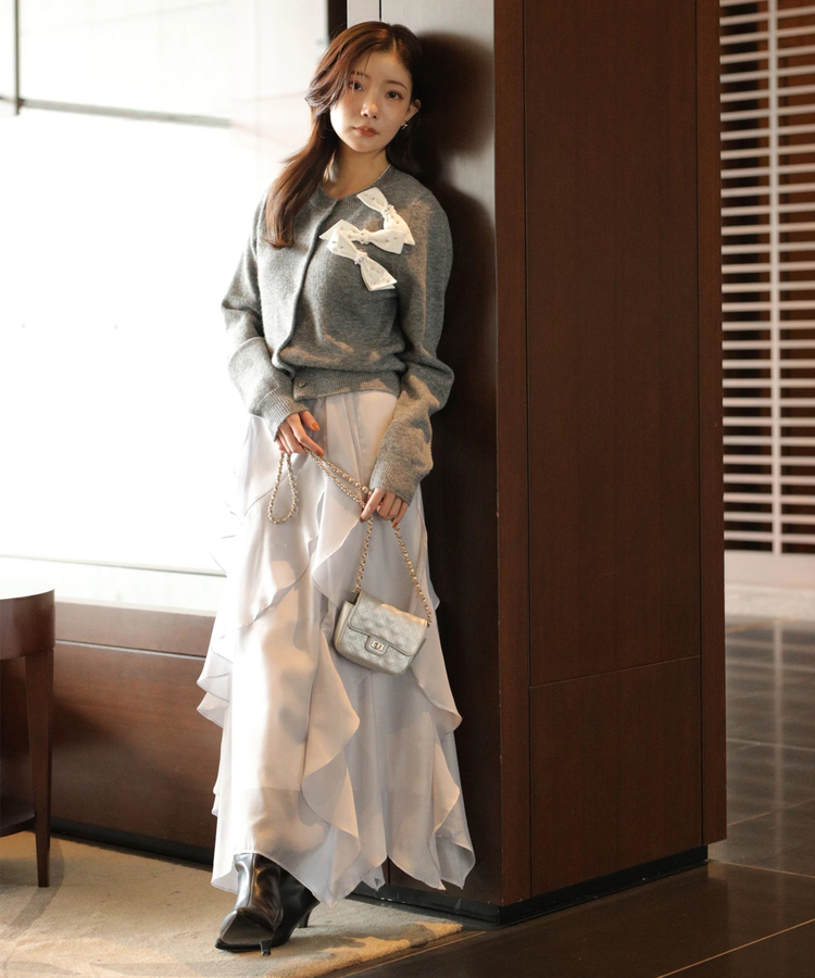 新品　アプワイザーリッシェ　花びらスカート　エアリーアシメフリルスカート　黒 エアリーアシメフリルスカート | スカート | Apuweiser-riche