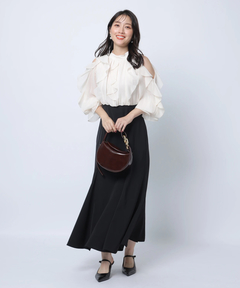 Apuweiser-riche(アプワイザー・リッシェ) |ショルダーフリルドッキングワンピース