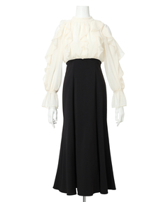 Apuweiser-riche(アプワイザー・リッシェ) |ショルダーフリルドッキングワンピース