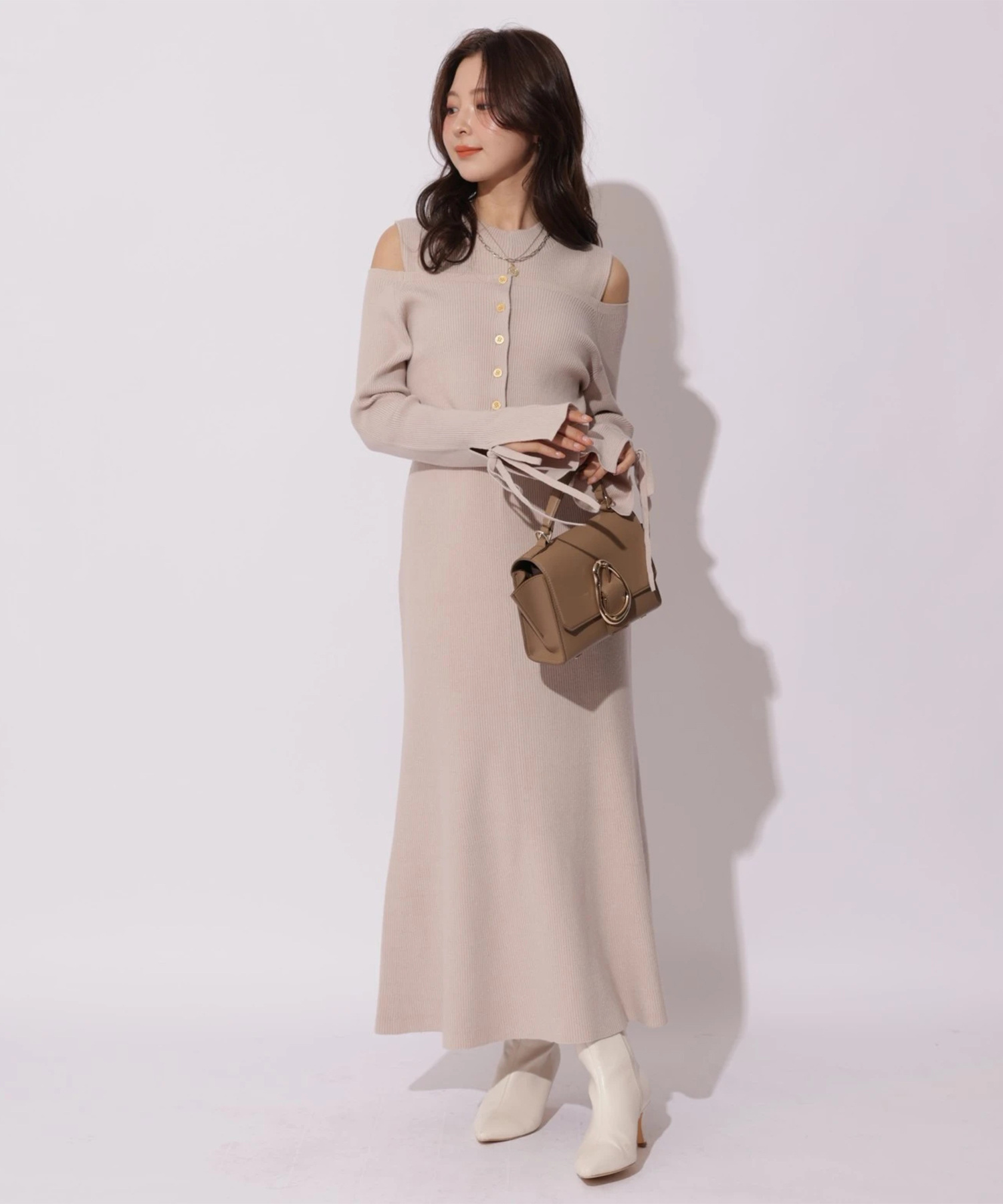 美品 アプワイザーリッシェ 金釦ワークワンピ Arpege story 茶色 美品 アプワイザーリッシェ 金釦ワークワンピ Arpege story 茶色 美品