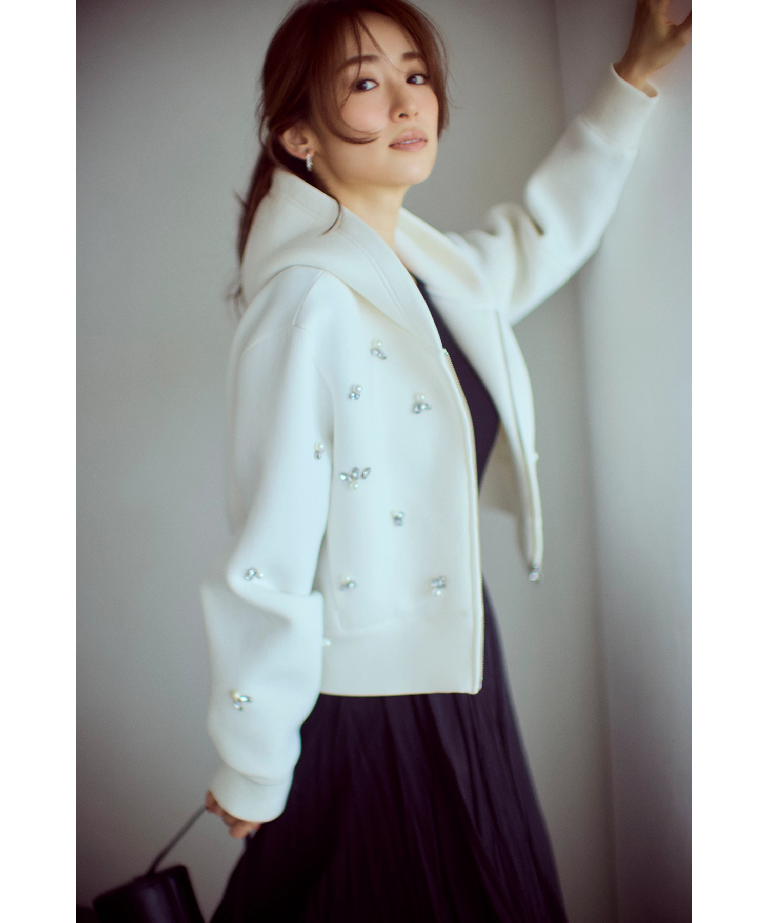 あーページ キラキラビジューパーカー | Tシャツ・カットソー | Apuweiser-riche