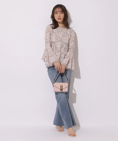 Apuweiser-riche(アプワイザー・リッシェ) |ペプラムレースブラウス