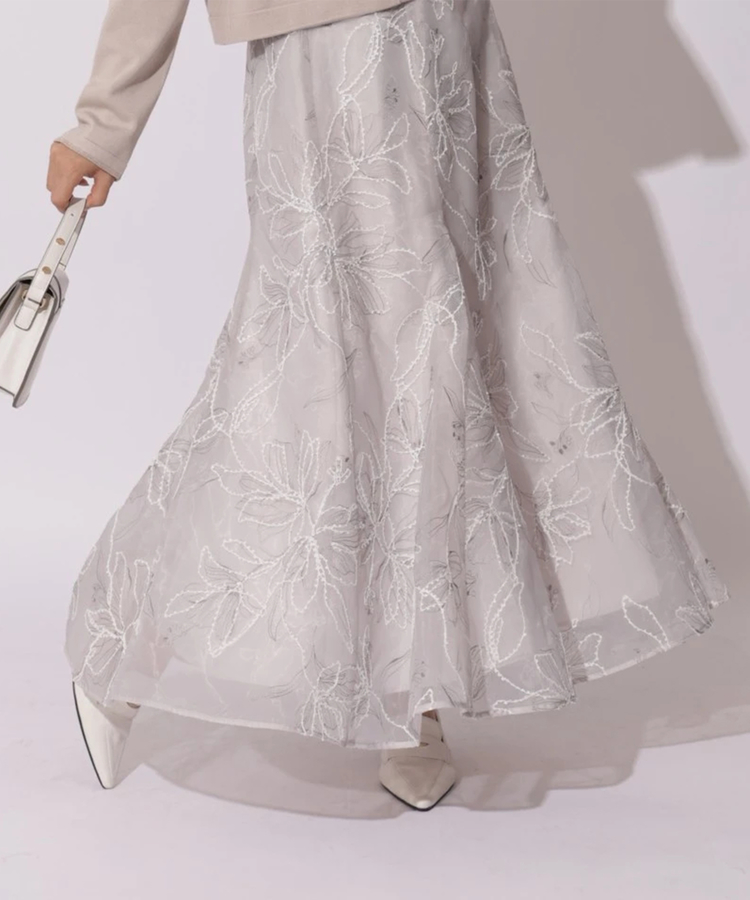 フラワーエンブロイダリーフレアスカート | スカート | Apuweiser