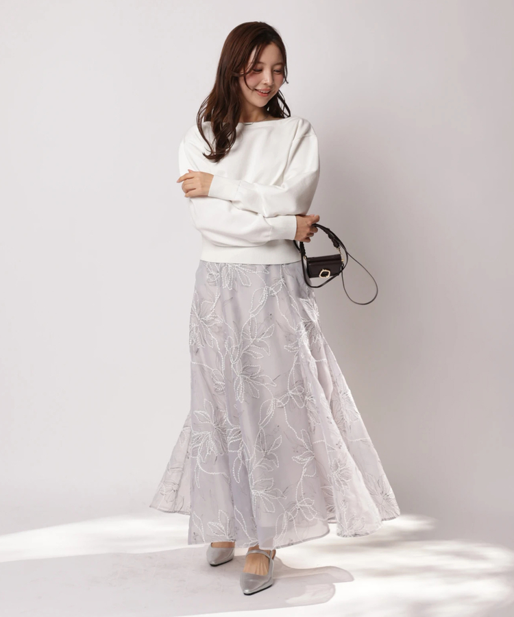 フラワーエンブロイダリーフレアスカート | スカート | Apuweiser