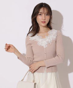 Apuweiser-riche(アプワイザー・リッシェ) |デコルテエンブロイダリーニット