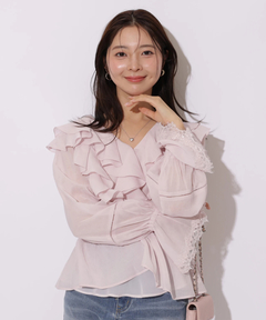 Apuweiser-riche(アプワイザー・リッシェ) |レースディテールフリルブラウス