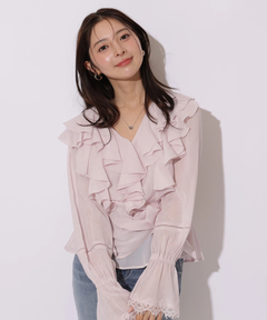 Apuweiser-riche(アプワイザー・リッシェ) |レースディテールフリルブラウス