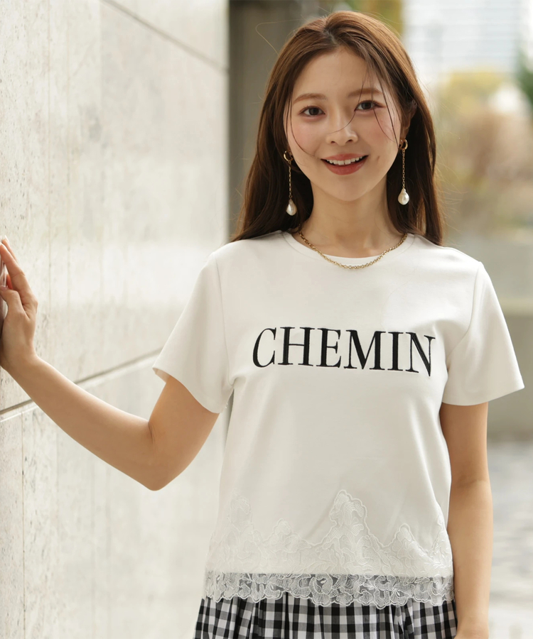 Apuweiser-riche レーストリムプリーツトップス レーストリム刺繍ロゴTシャツ | Tシャツ・カットソー | Apuweiser