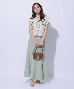 Apuweiser-riche(アプワイザー・リッシェ) |エンブロイダリーフリルチュニック