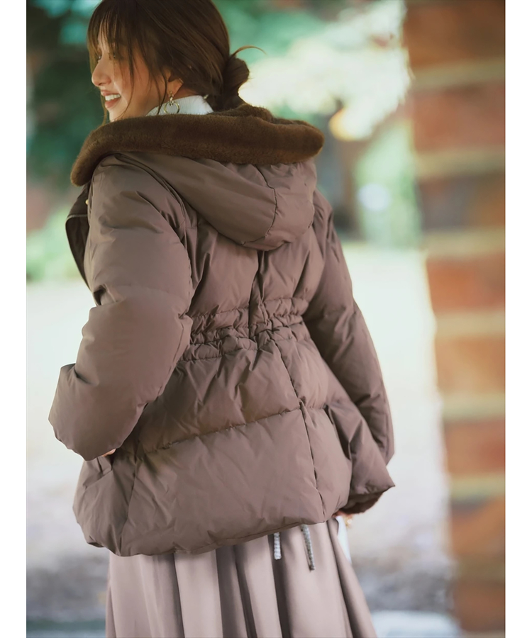 ち*り様 Arpege story Wジャケットコート Mサイズ ベージュ ドロスト撥水ダウン | コート | JUSGLITTY（ジャスグリッティー