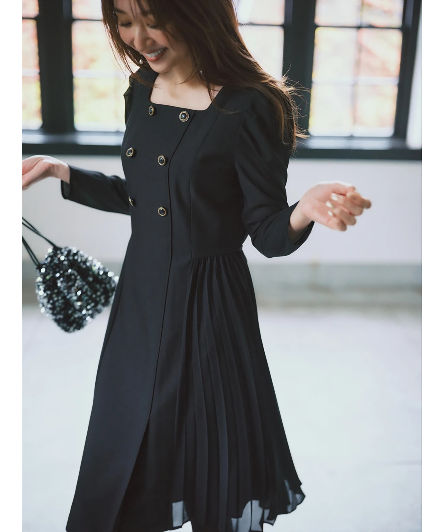 新品同様ジャスグリッティー★サイドプリーツワンピース サイドプリーツワンピース | ワンピース | JUSGLITTY（ジャス