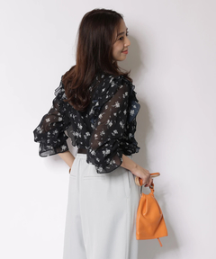 JUSGLITTY(ジャスグリッティー) |プリントフリルショートブラウス