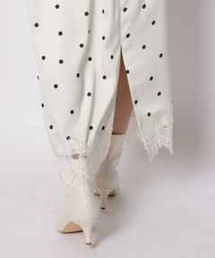 JUSGLITTY(ジャスグリッティー) |レースヘムドットナロースカート