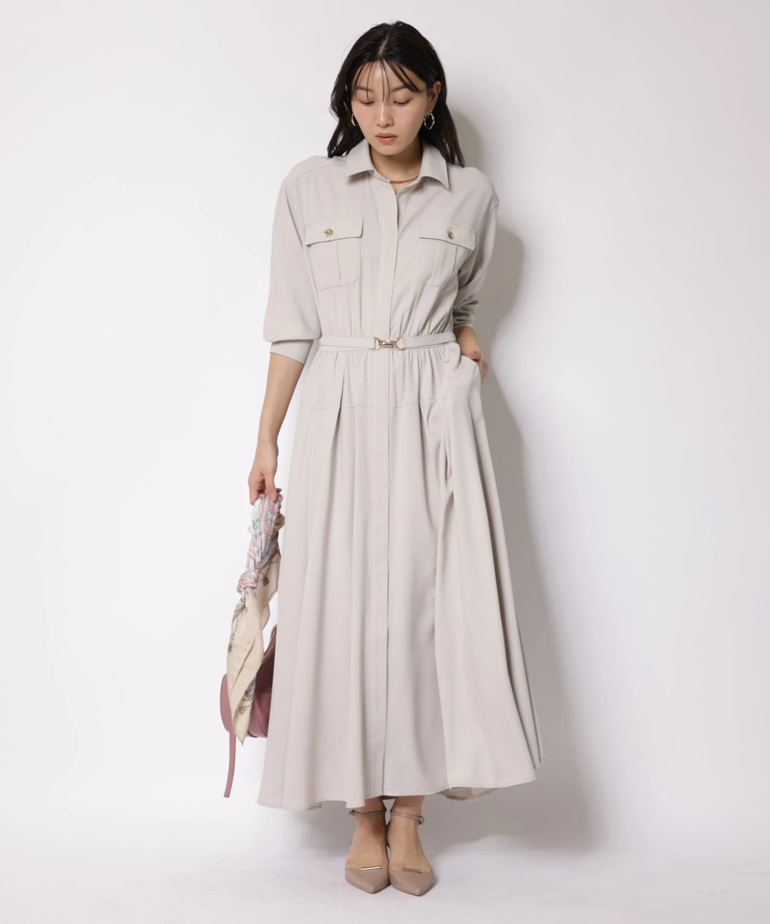 【中古】ジャスグリッティー JUSGLITTY 25SS ワークシャツワンピース 長袖 ロング 1 ライトベージュ 2WAYボウタイシャツワンピース | ワンピース | JUSGLITTY（ジャス