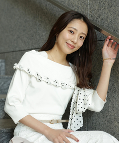 JUSGLITTY(ジャスグリッティー) |リボントリムオフショルニット