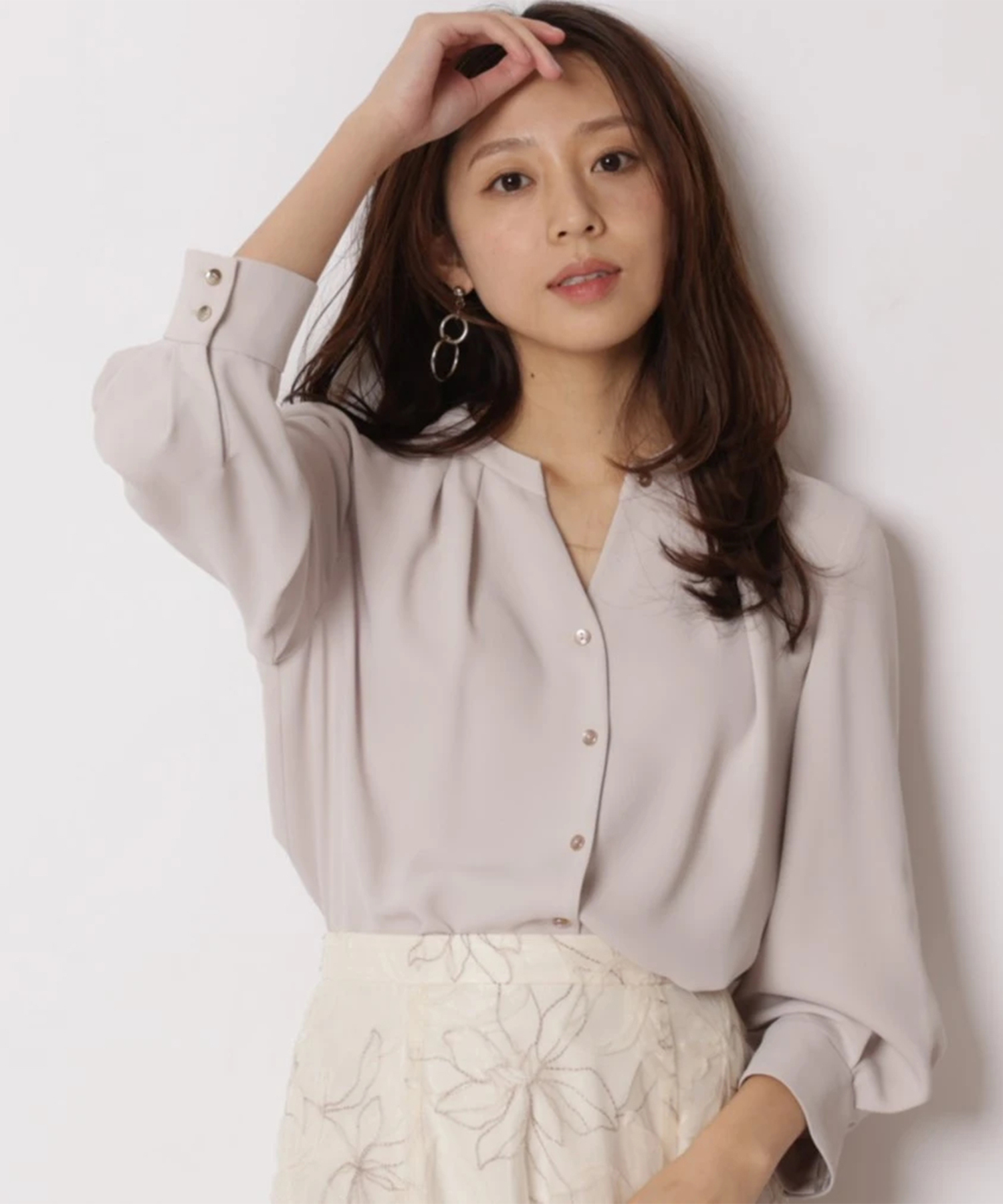 ☆新品未使用☆JUSGLITTY☆ジャスグリッティ アイレットブラウスS