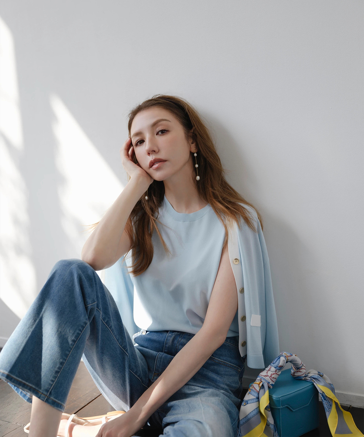 JUSGLITTY ジャスグリッティー　配色Ｖネックカーデアンサンブル ネイビー JUSGLITTY ジャスグリッティー 配色Vネックカーデアンサン
