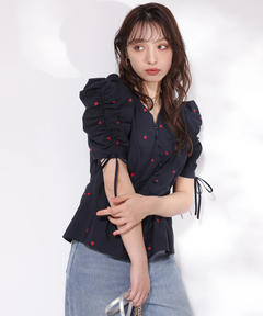 Rirandture(リランドチュール) |ハート刺繍ペプラムブラウス