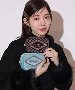 Rirandture(リランドチュール) |〈MARIEBELLEコラボ〉Velour Pouch