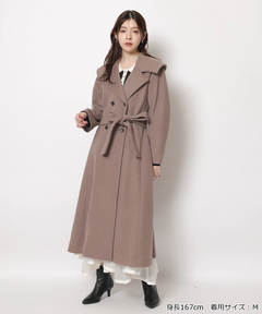 スタッフコーディネート】ワイドカラーバックフレアコート｜kaho