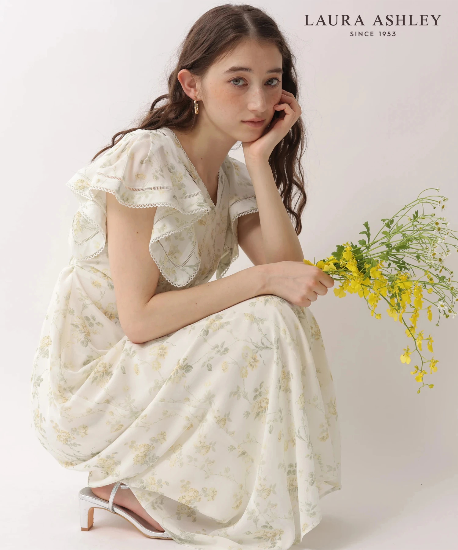 LAURA ASHLEYコラボ〉ハンカチスリーブプリントワンピース