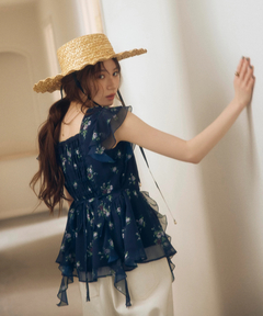 Rirandture(リランドチュール) |〈LAURA ASHLEYコラボ〉ペプラムラッフルブラウス