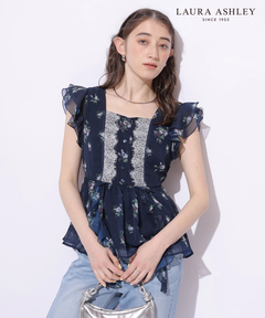 Rirandture(リランドチュール) |〈LAURA ASHLEYコラボ〉ペプラムラッフルブラウス