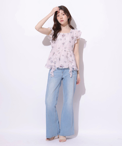 Rirandture(リランドチュール) |〈LAURA ASHLEYコラボ〉ペプラムラッフルブラウス