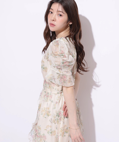 Rirandture(リランドチュール) |〈LAURA ASHLEYコラボ〉シアーラッフルワンピース