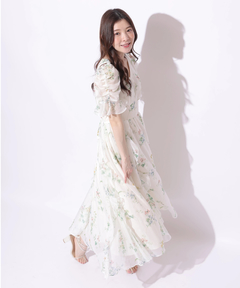 Rirandture(リランドチュール) |〈LAURA ASHLEYコラボ〉シアーラッフルワンピース