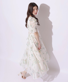 Rirandture(リランドチュール) |〈LAURA ASHLEYコラボ〉シアーラッフルワンピース
