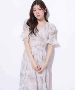 Rirandture(リランドチュール) |〈LAURA ASHLEYコラボ〉シアーラッフルワンピース