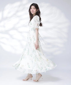 Rirandture(リランドチュール) |〈LAURA ASHLEYコラボ〉シアーラッフルワンピース
