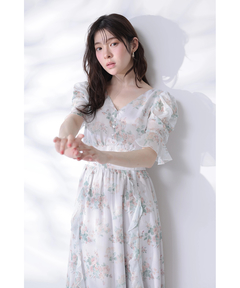 Rirandture(リランドチュール) |〈LAURA ASHLEYコラボ〉シアーラッフルワンピース