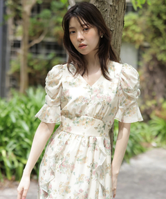 Rirandture(リランドチュール) |〈LAURA ASHLEYコラボ〉シアーラッフルワンピース