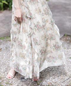 Rirandture(リランドチュール) |〈LAURA ASHLEYコラボ〉シアーラッフルワンピース