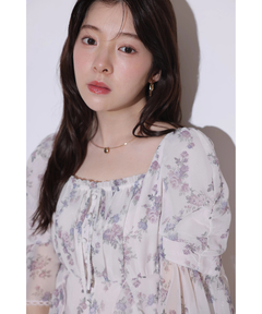 Rirandture(リランドチュール) |〈LAURA ASHLEYコラボ〉パフスリーブシアーブラウス