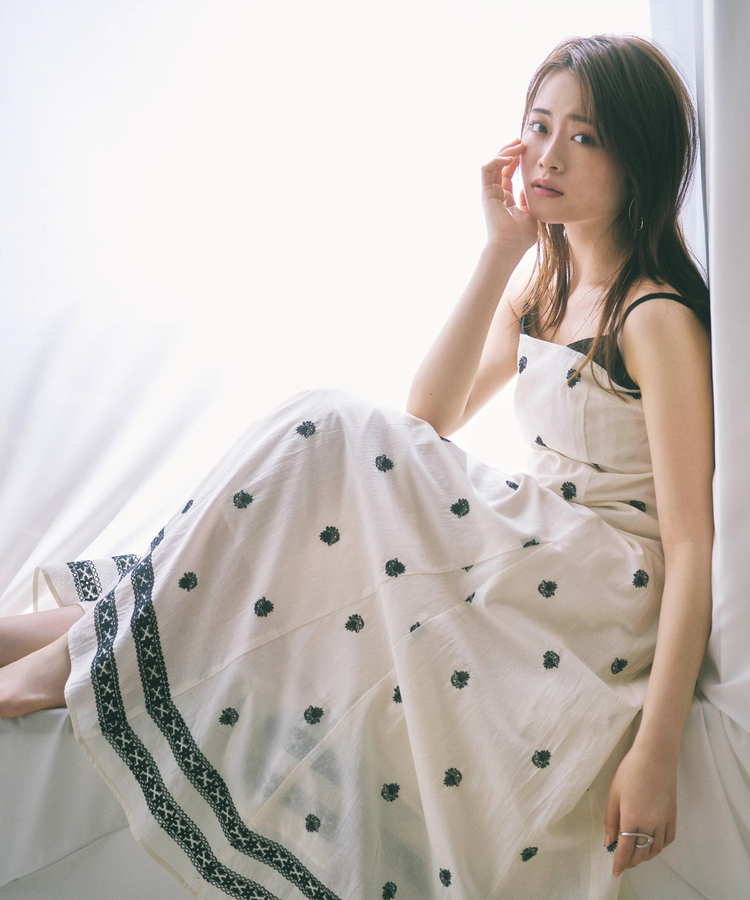 Arpege story(アルページュストーリー) |〈山崎怜奈さんコラボ〉刺繡キャミワンピース
