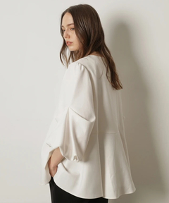 CADUNE(カデュネ) |裾フレアブラウス