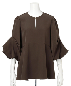 CADUNE(カデュネ) |裾フレアブラウス