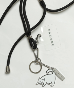 CADUNE(カデュネ) |ネコチャーム付きスマホショルダーストラップ