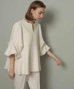 CADUNE(カデュネ) |梳毛裾フレアブラウス