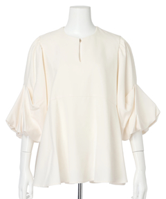 CADUNE(カデュネ) |梳毛裾フレアブラウス