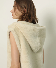 CADUNE(カデュネ) |フェザー接結ベスト