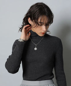 CADUNE(カデュネ) |ラメタートルネックニット