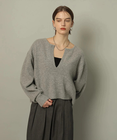 CADUNE(カデュネ) |アクア深Vニット