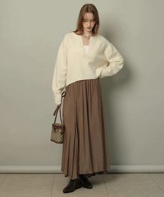 CADUNE(カデュネ) |アクア深Vニット